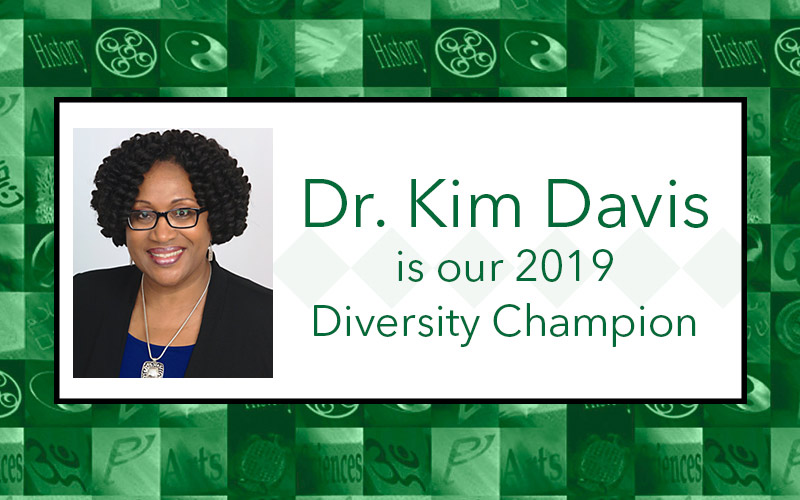 Headshot of Dr. Kim Davis